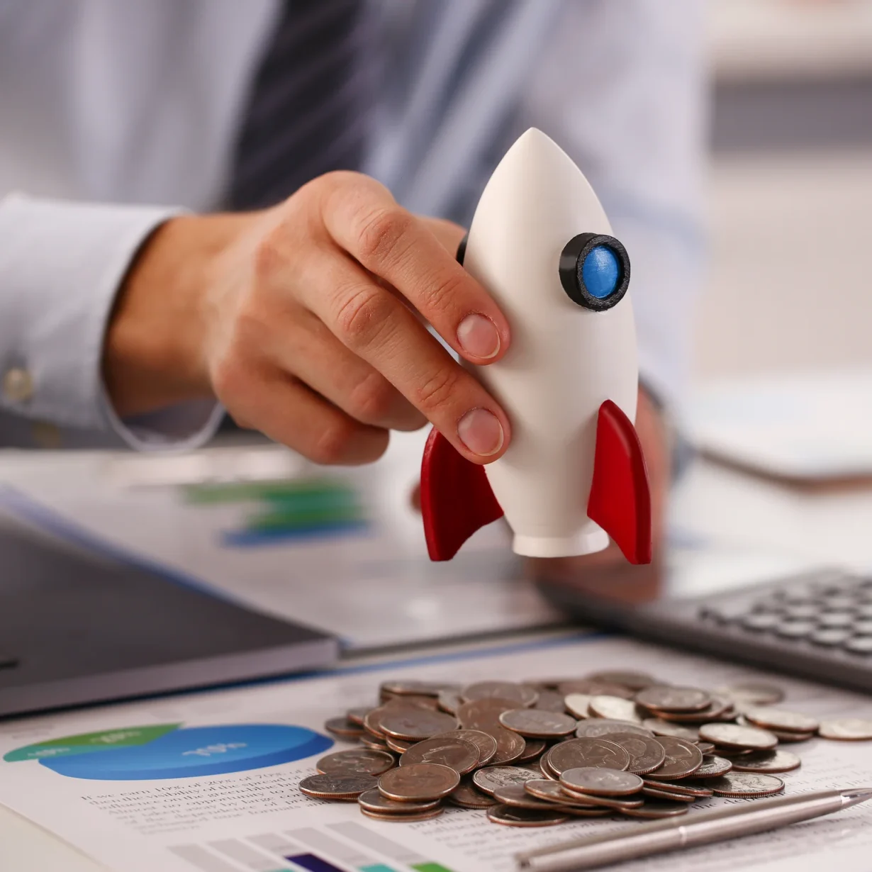 businessman-suit-hold-white-rockrt-hand_c