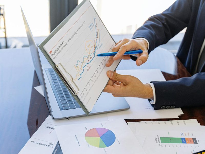 pexels-shkrabaanthony-5816299